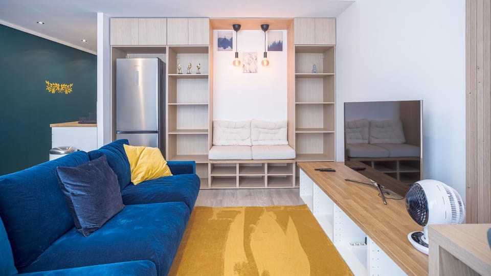 TV and multimedia, Living room