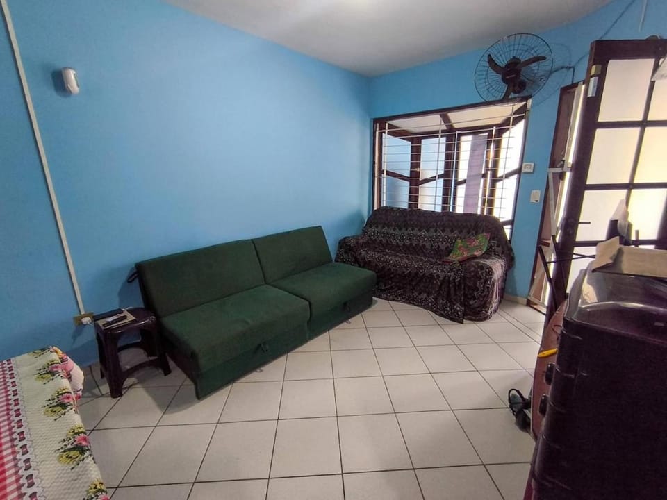 Casa térrea 100m da Praia do Aruan House in Caraguatatuba