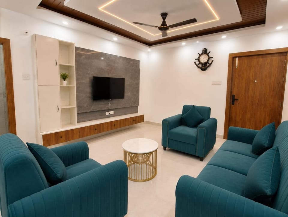 KB's Stay - The IRIS 3BHK 502 Apartment in Visakhapatnam