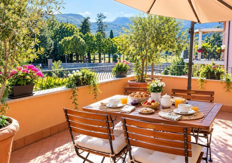 View (from property/room), Balcony/Terrace, Breakfast