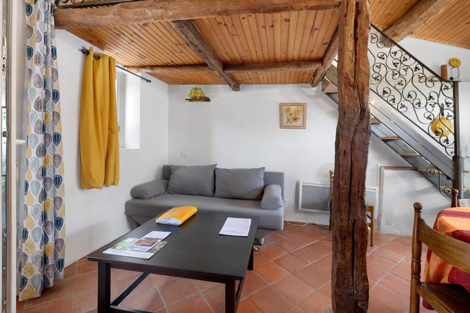 Gîte Le Tournesol House in Occitanie