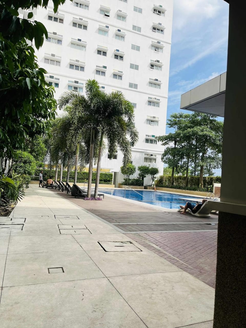 Your Staycation by Hershy Apartment in Santa Rosa