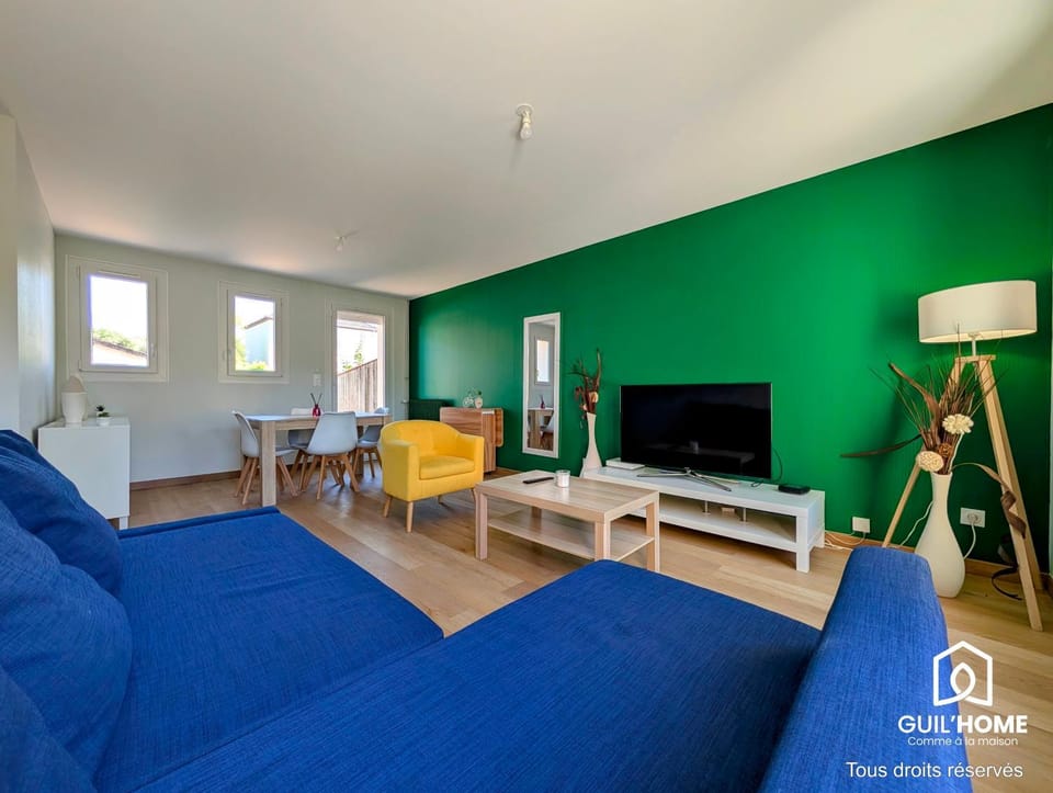 TV and multimedia, Living room