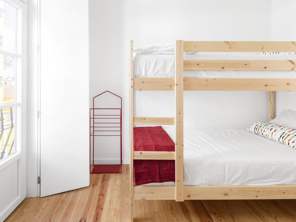 Bedroom, bunk bed