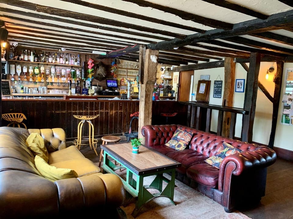 Lounge or bar, Seating area