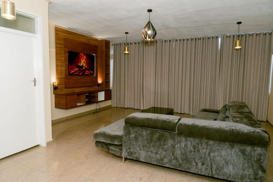 Killarney Heights Apartment in Harare