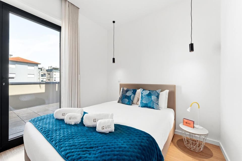 GuestReady - PoetikBlue Residences Hotel in Porto