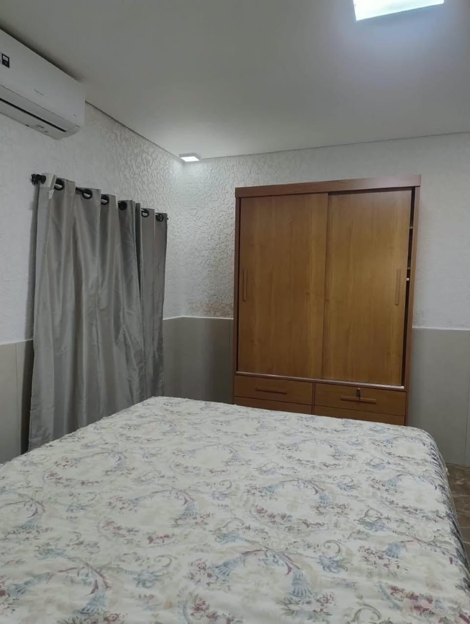 Bed, wardrobe, air conditioner