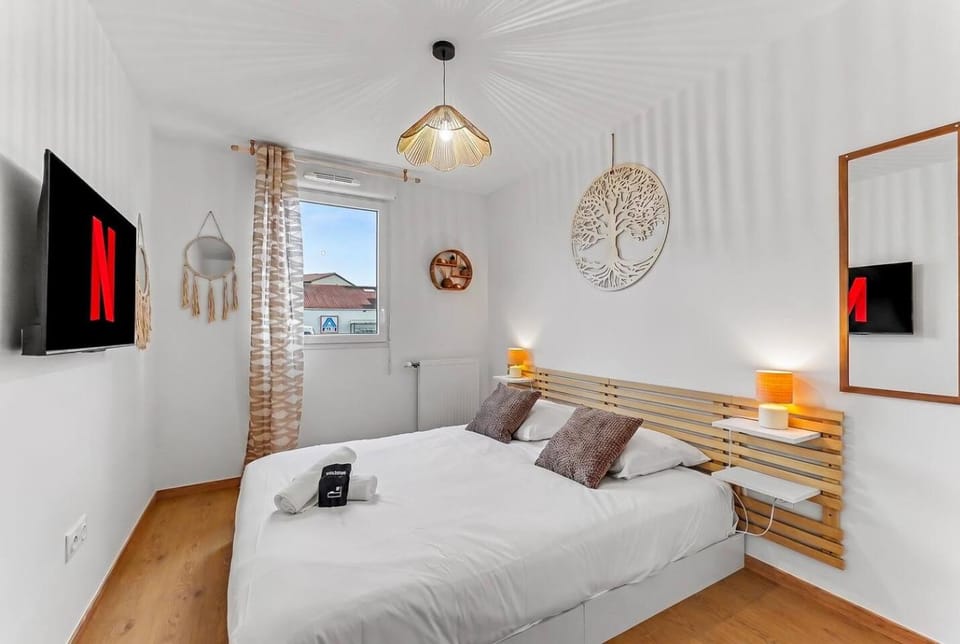 T4 Moderne avec Terrasse & Parking Apartment in Occitanie