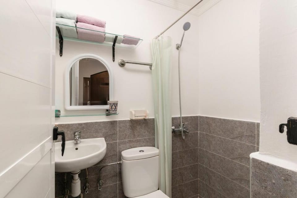 Moroccan Charm, Terrace Sea View Apartment in Souss-Massa