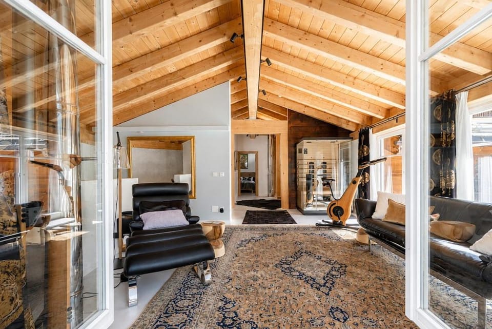 Chalet Sibylle with Sauna and Gym Chalet in Saas-Fee