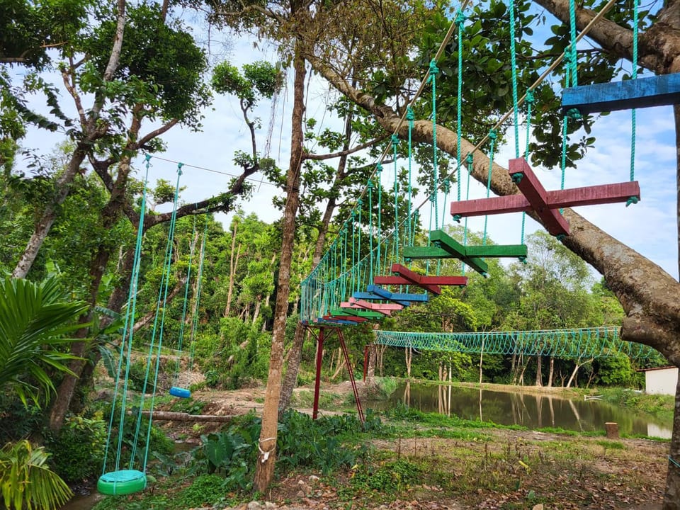 Sirimane Homestay - Pool & Activities, Home Food & Estate Vacation rental in Sakleshpur