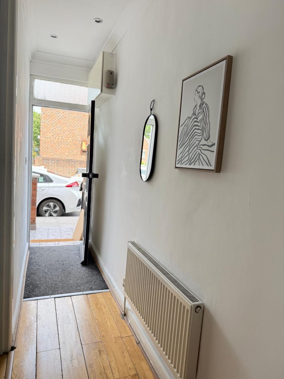 SMALL COZY ROOM IN FLAT SHARE Zone 2 - Few mins walk to Stepney Green STN Vacation rental in London Borough of Hackney