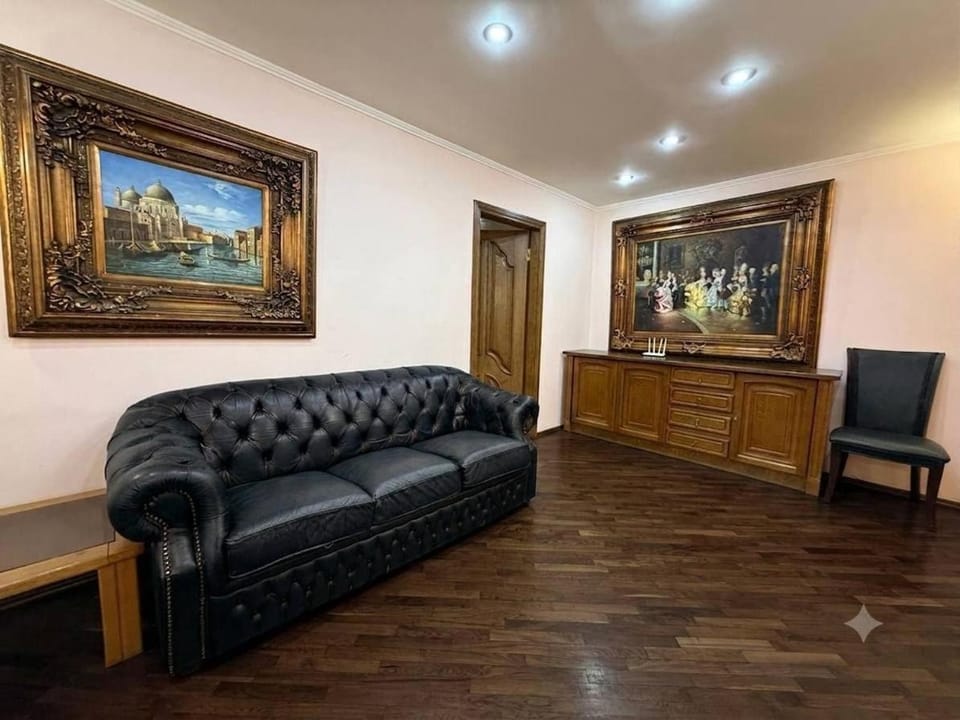 Центр города ЖД вокзал Apartment in Dnipro