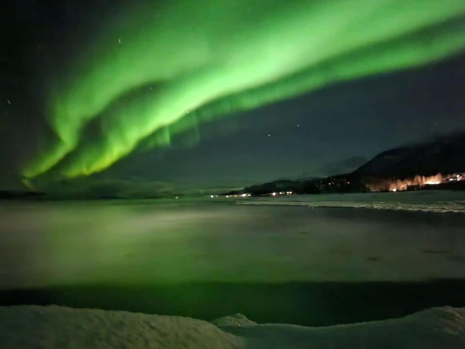 Polar Wings-Arctic Fjord Retreat, Privat Apartment 60 km from Tromsø Apartment in Troms Og Finnmark
