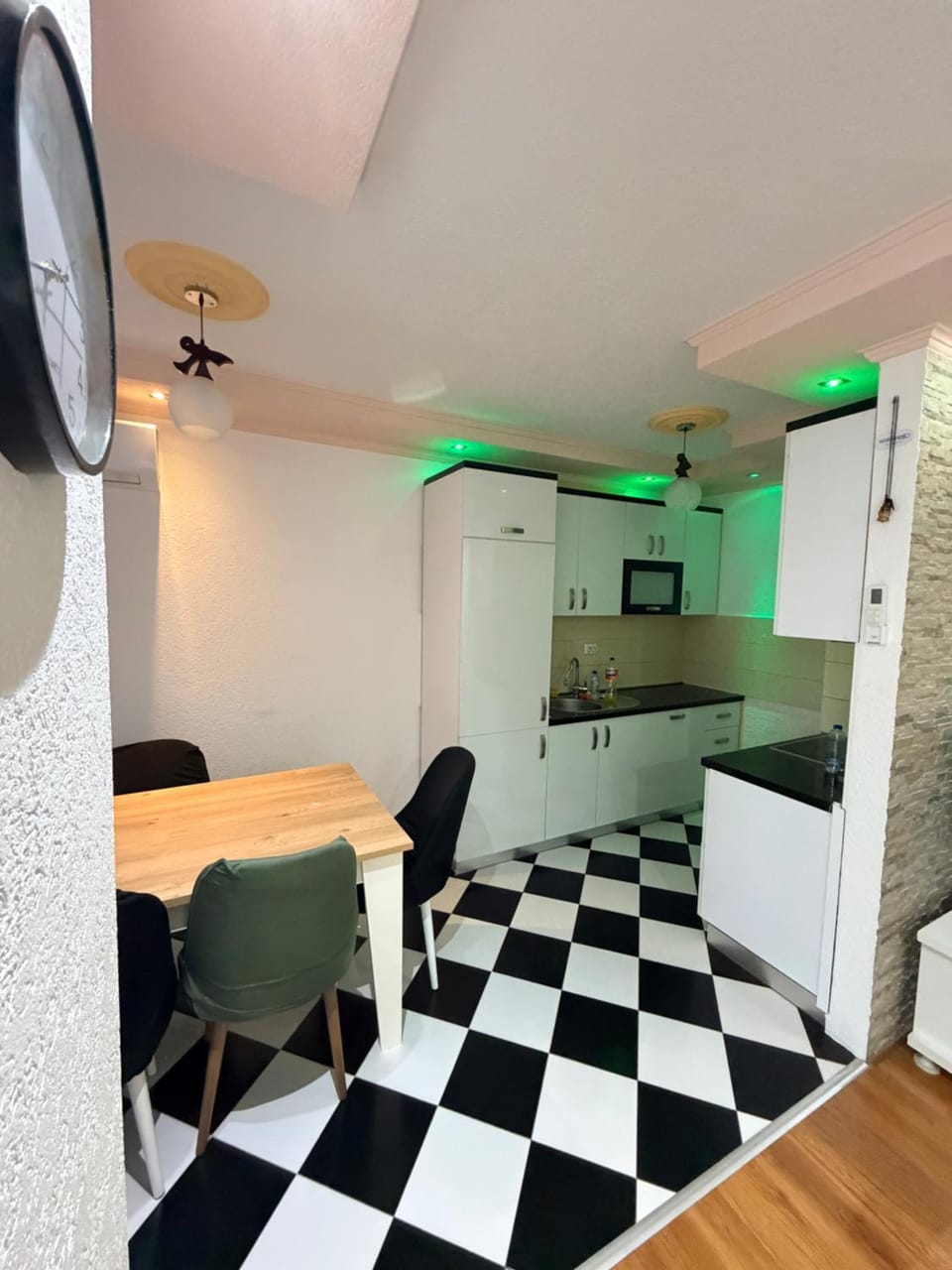 Qyqalla Living Bregu i Diellit Apartment in Europe