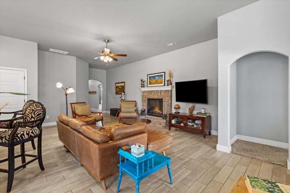 Spacious Home Near Walmart HQ House in Bentonville