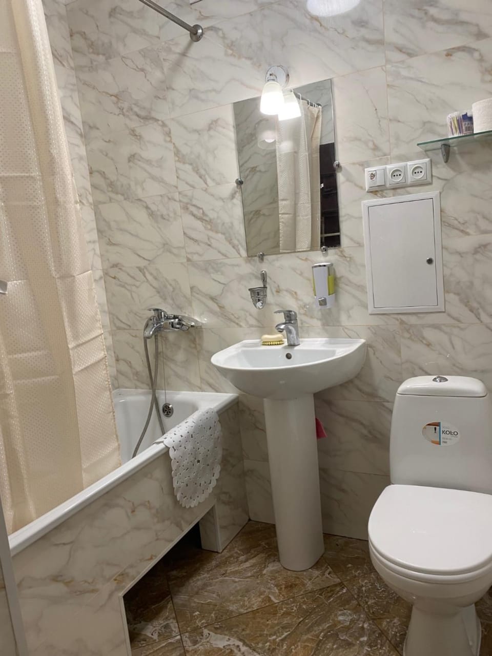 Володимира Антоновича ,18 Apartment in Ukraine