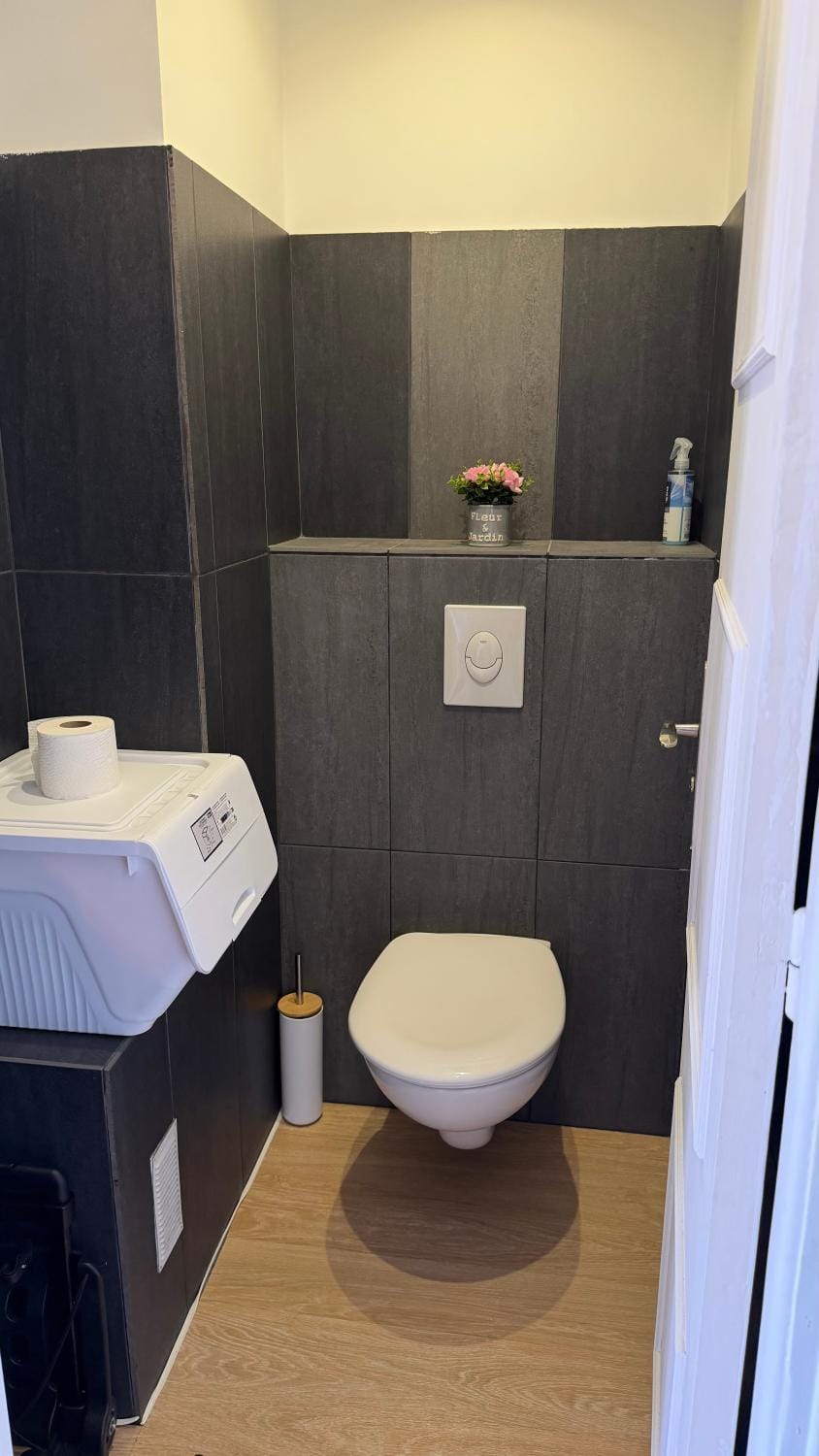 Appartement lumineux plein sud avec balcon Apartment in Cannes
