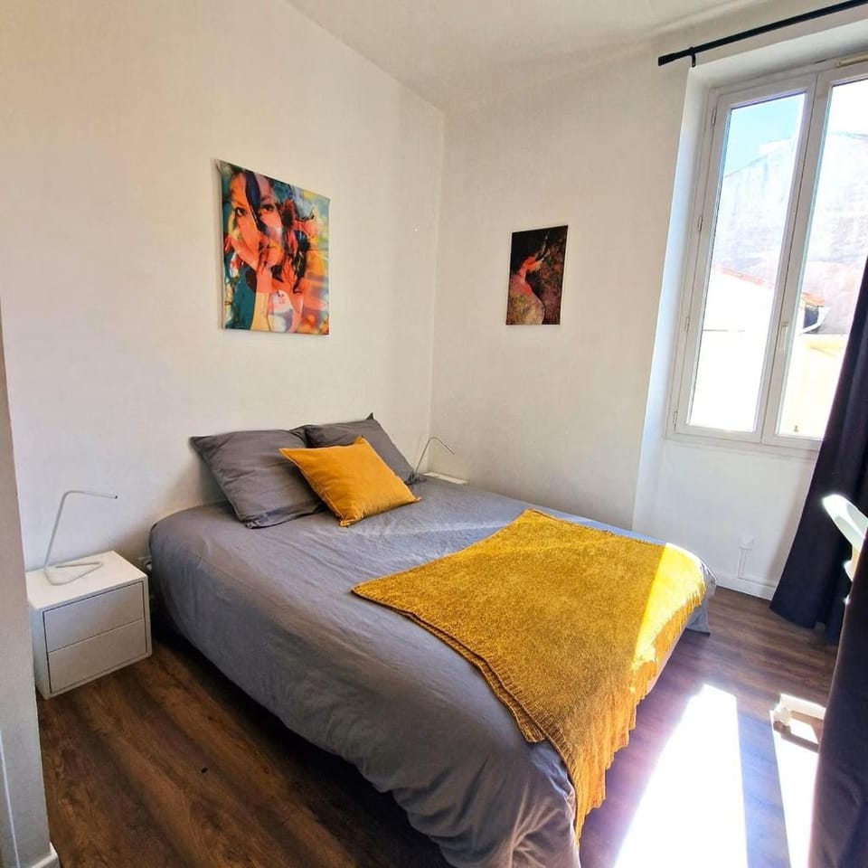 Central Parc et Le Cosy - 2 Appartements - 6 personnes Apartment in Marseille
