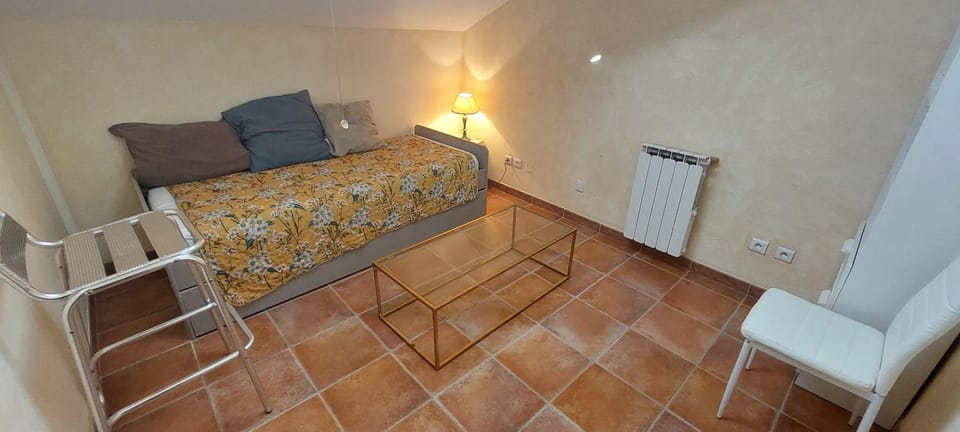 Bed, Living room, heating, wardrobe