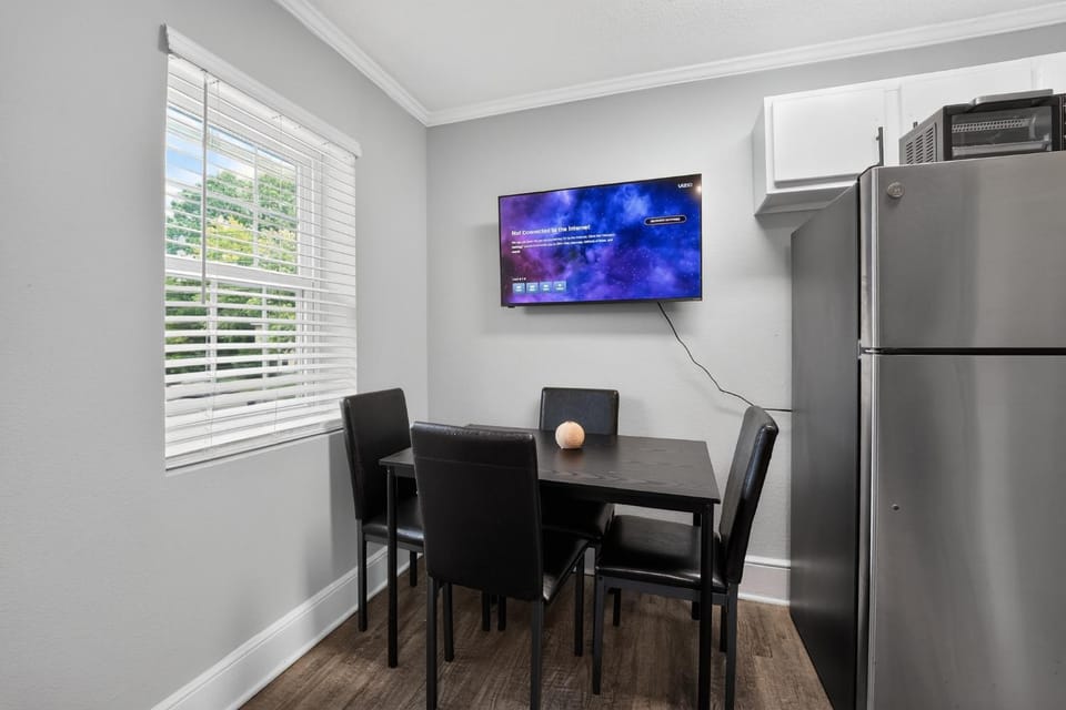 Cozy Furnished 1BR Apt I Modern Interiors Apartment in Durham