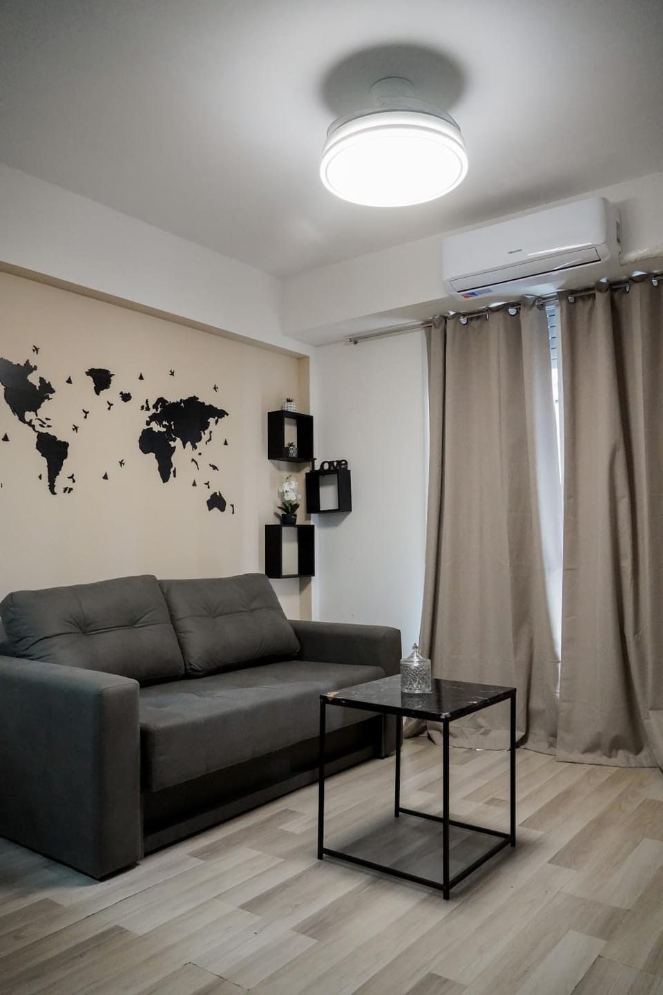 Seating area