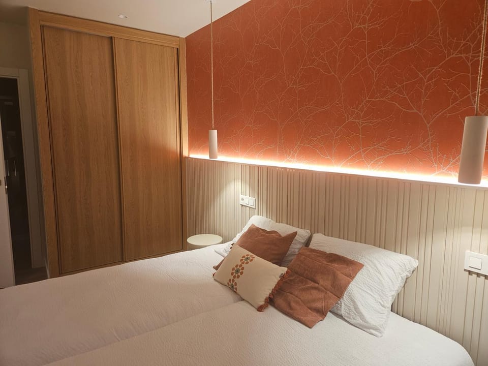 Bed, Bedroom, wardrobe