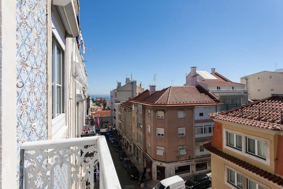 Property building, Neighbourhood, Sea view, Street view