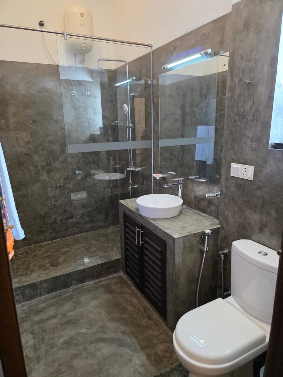 Toilet, Bathroom