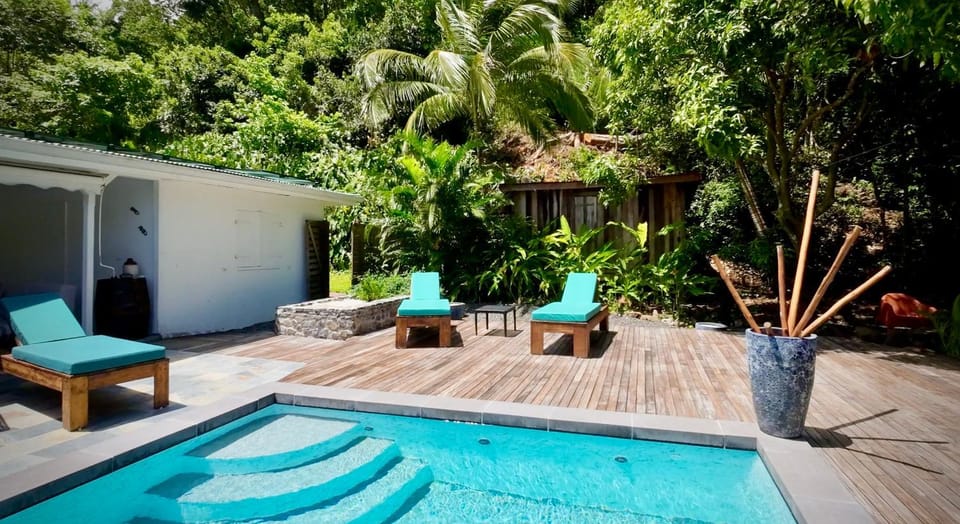 Swimming pool, Swimming pool, sunbed