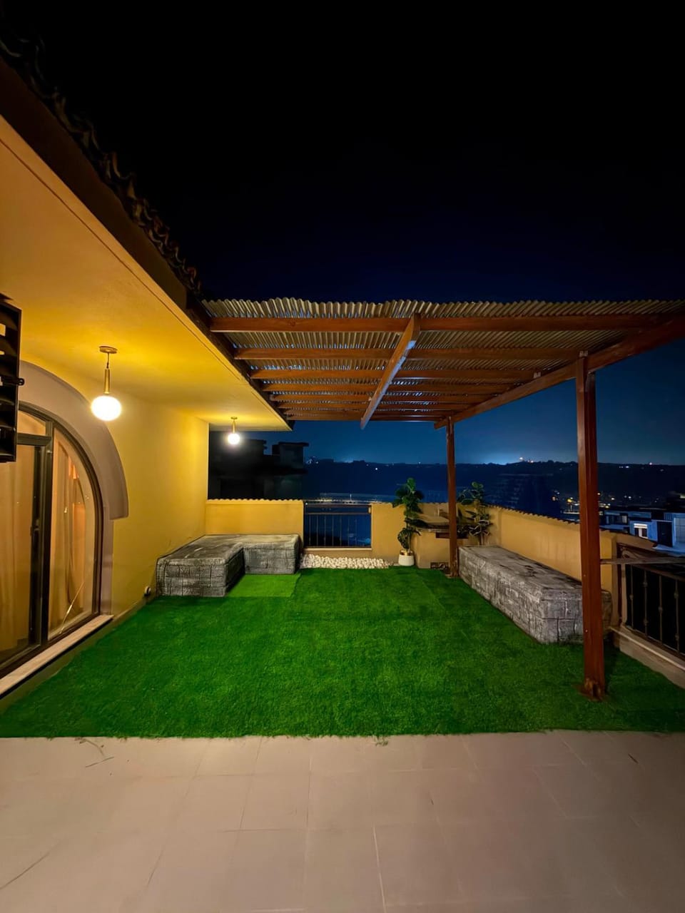 Top-Floor 2 Bed Apt in Riverloft by Aviators Den Apartment in Islamabad Capital Territory