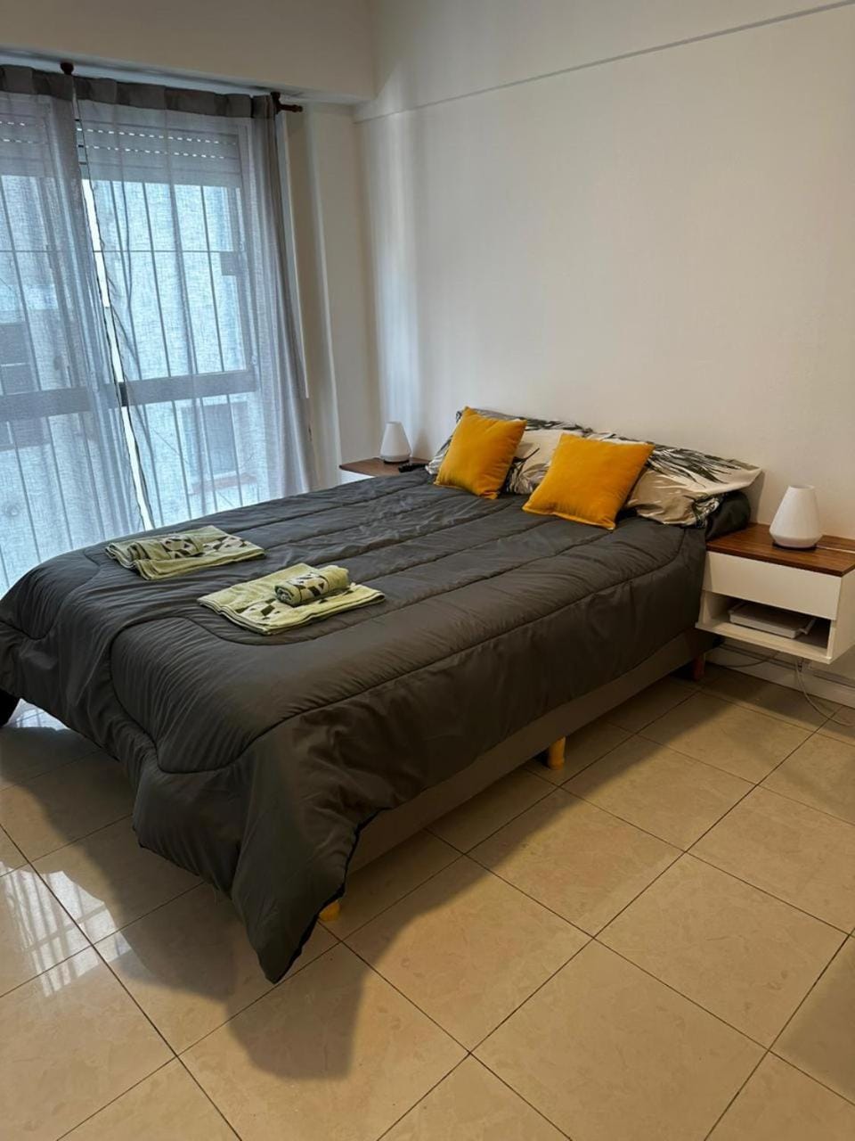Recoleta Pueyrredon y Santa Fe Apartment in Buenos Aires
