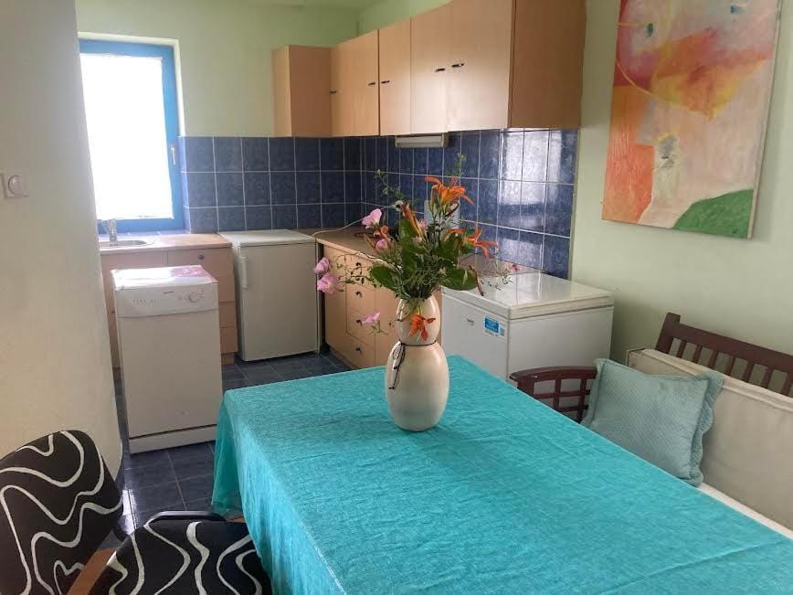 Art Gallery Apartment Apartment in Belgrade