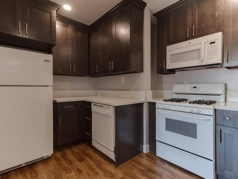 Spacious 1 bedroom in Studio City -B Apartment in Studio City