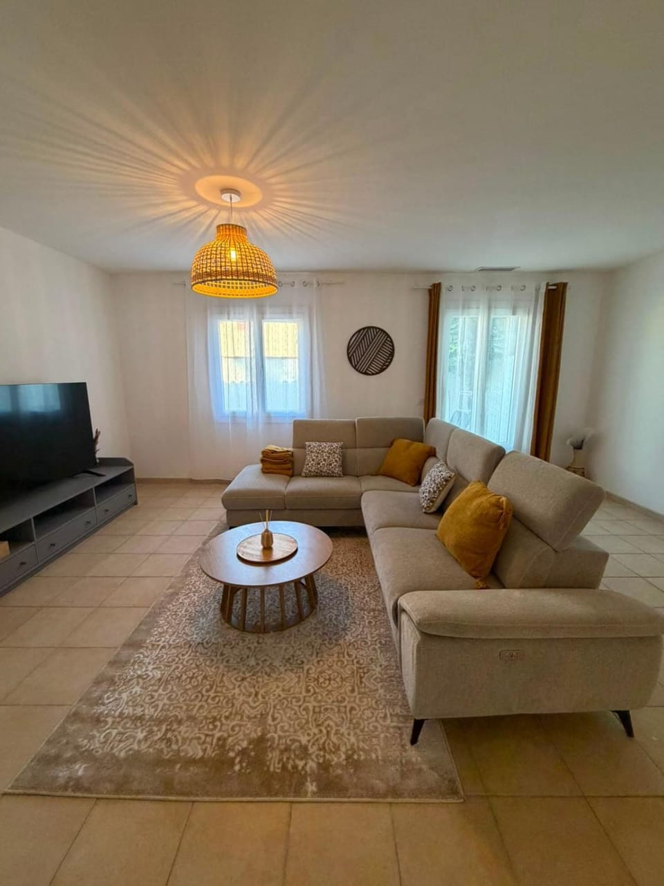 TV and multimedia, Living room