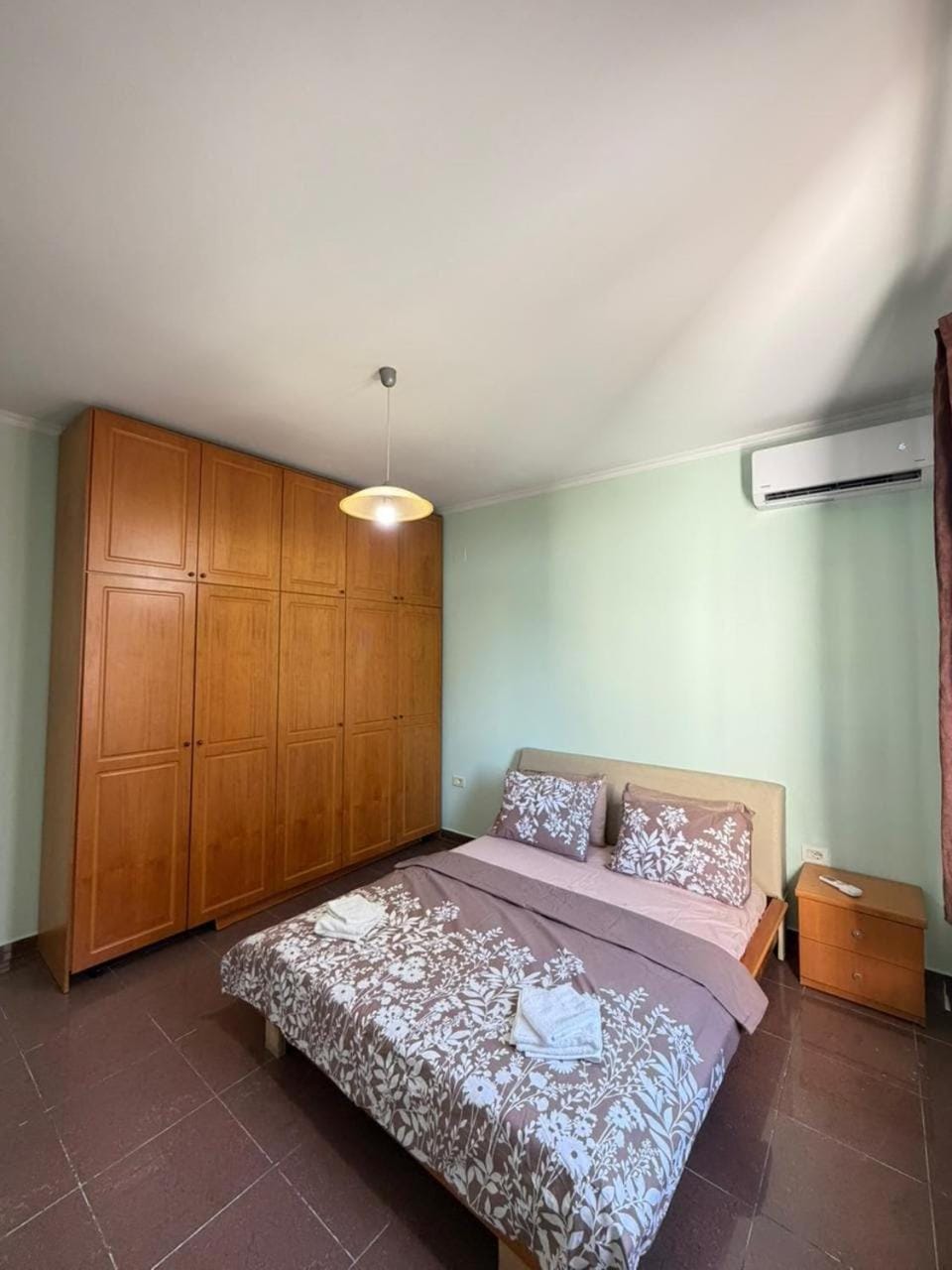 The SunSet Studio Pazari i Ri Apartment in Tirana