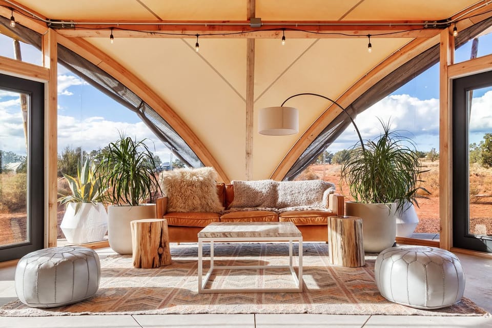 Property building, Lobby or reception, Seating area