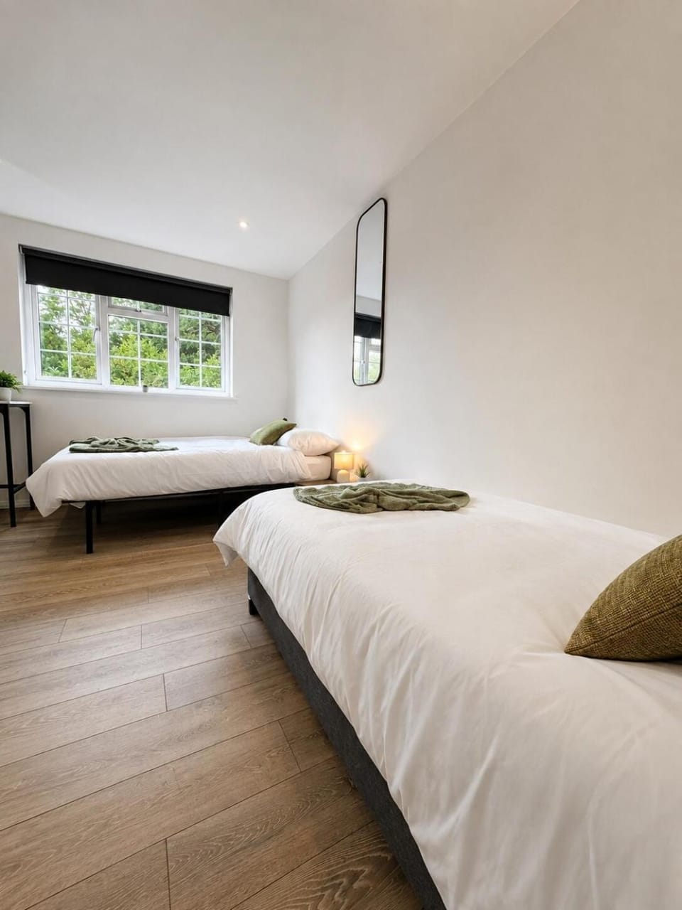 ST5- Twin Ensuite Room Canterbury Room, Parking House in Canterbury