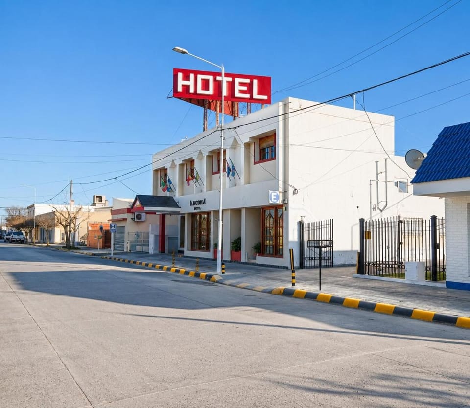 HOTEL ANCONA Rio Colorado RN Hotel in La Pampa Province, Argentina