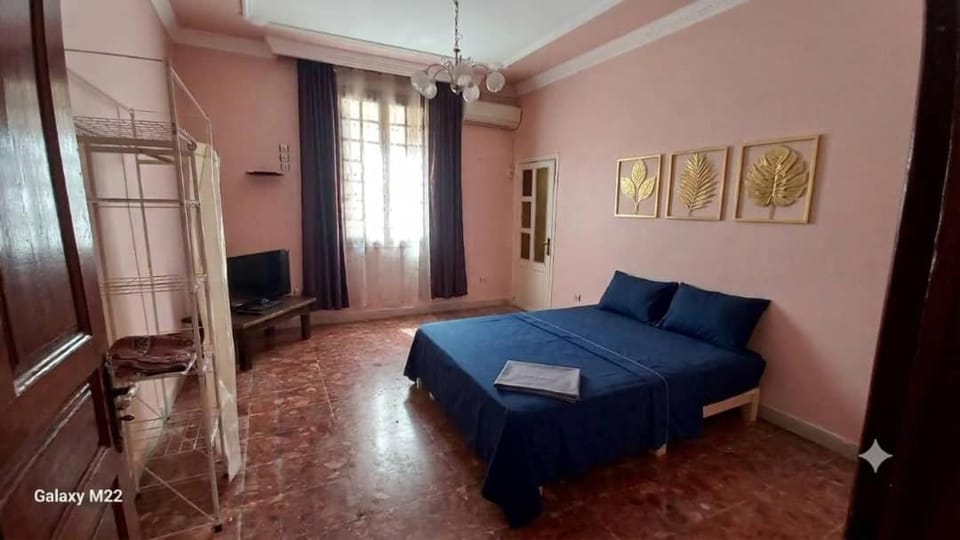 Bed, Bedroom, air conditioner