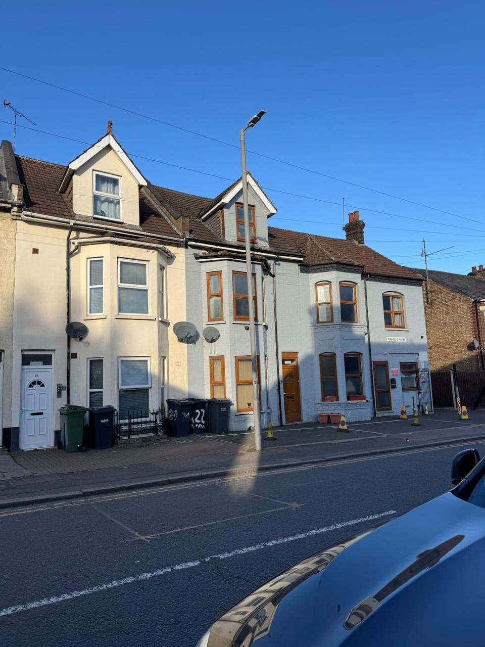Cosy Ground Floor Studio, Private Kitchen & Bath Apartment in Luton
