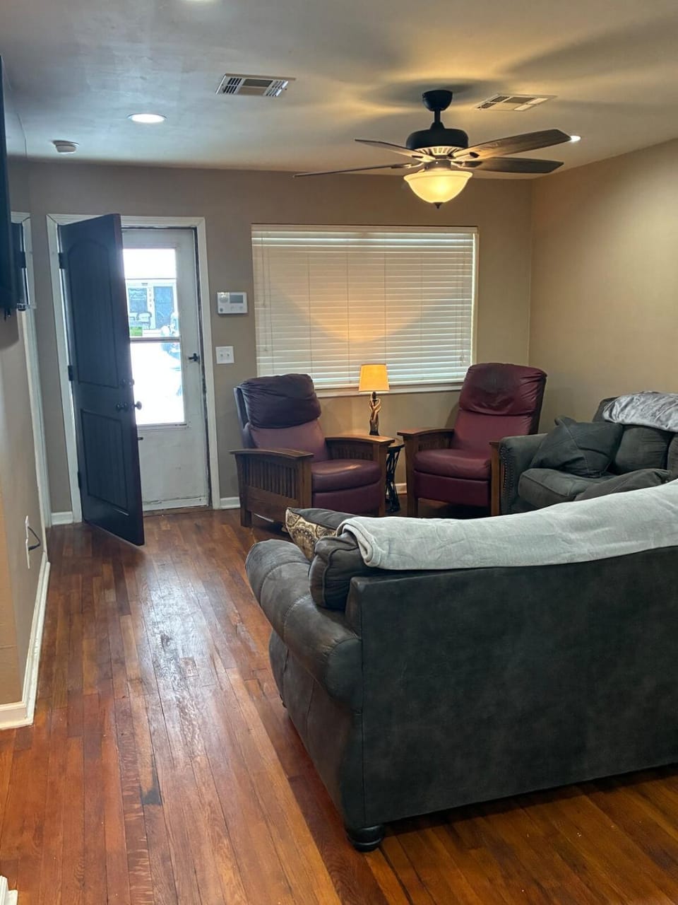 Freedom Landing! Very nice! House in Shawnee