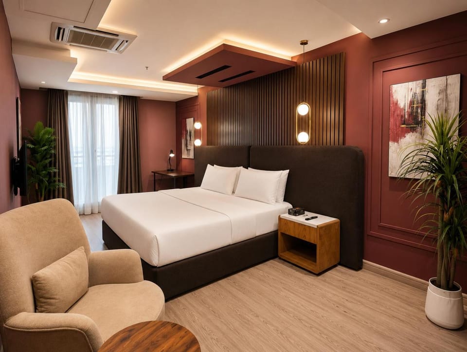 Bed, Living room, Photo of the whole room, Seating area, Bedroom, air conditioner