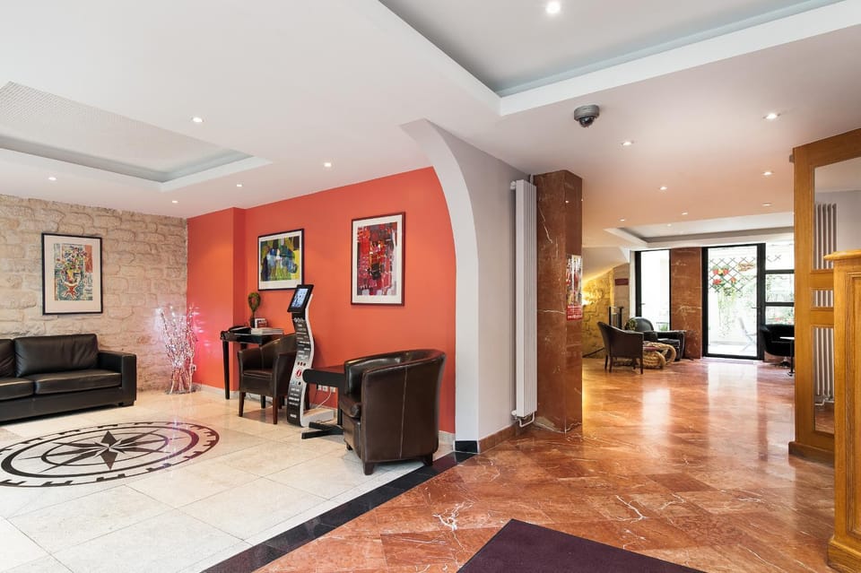 Day, Lobby or reception, Lobby or reception