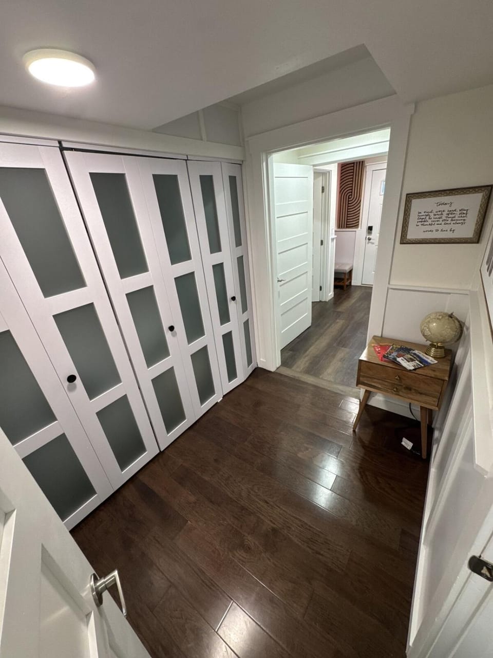Modern 2BR Seattle Suite & Workspace Apartment in Bryn Mawr-Skyway