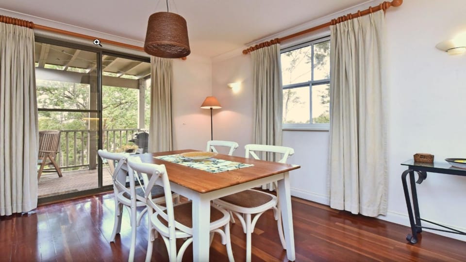 The Vintage Vine Villa with Free Wine Tasting Villa in New South Wales