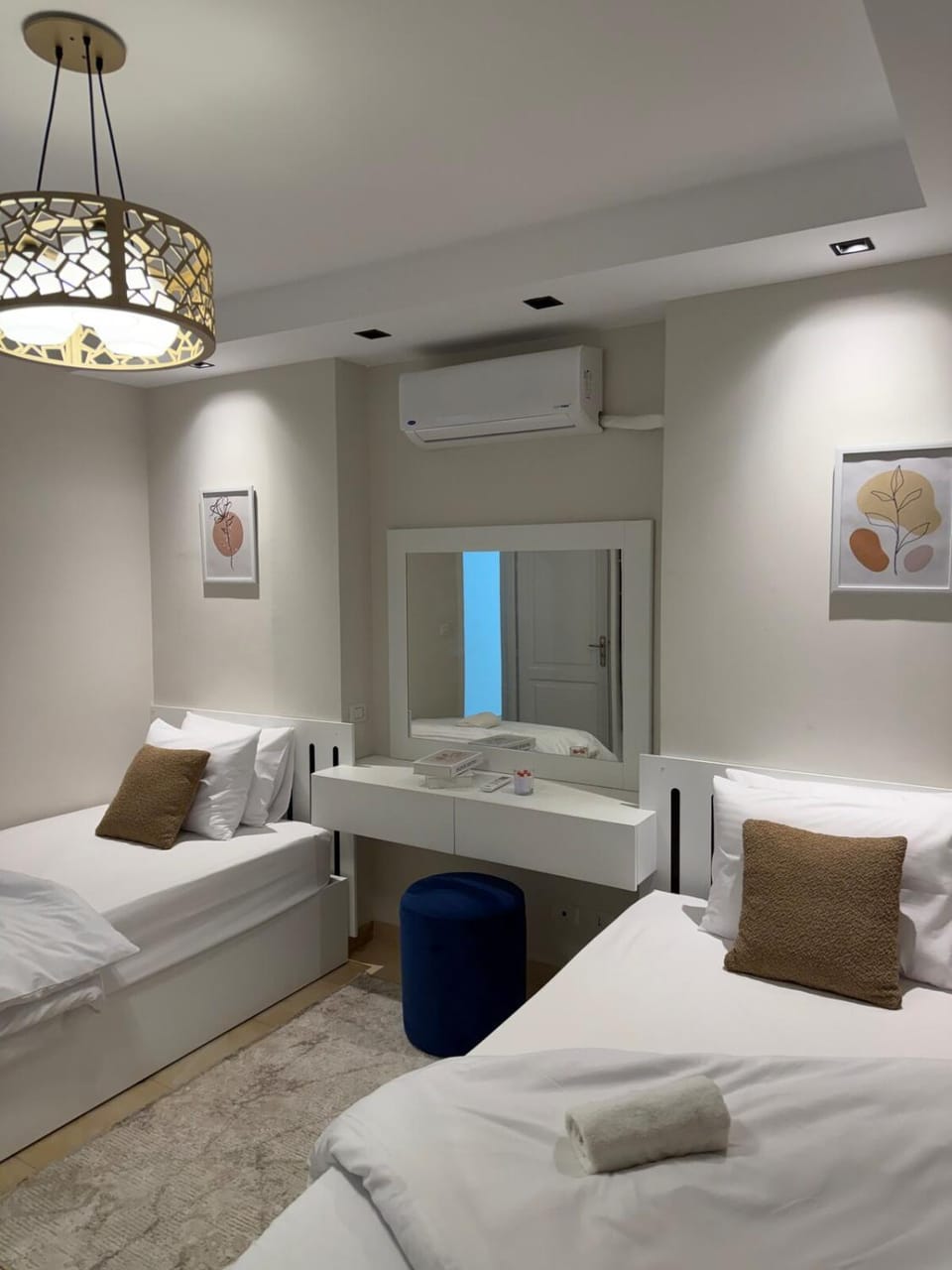 White Luxe 3BR - Guave stay Apartment in Cairo Governorate