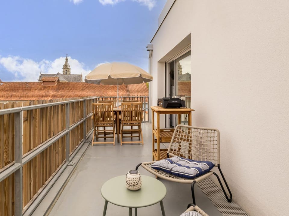 Appartement central avec parking - 4 pers. - FR-1-306-1360 Apartment in Pornic