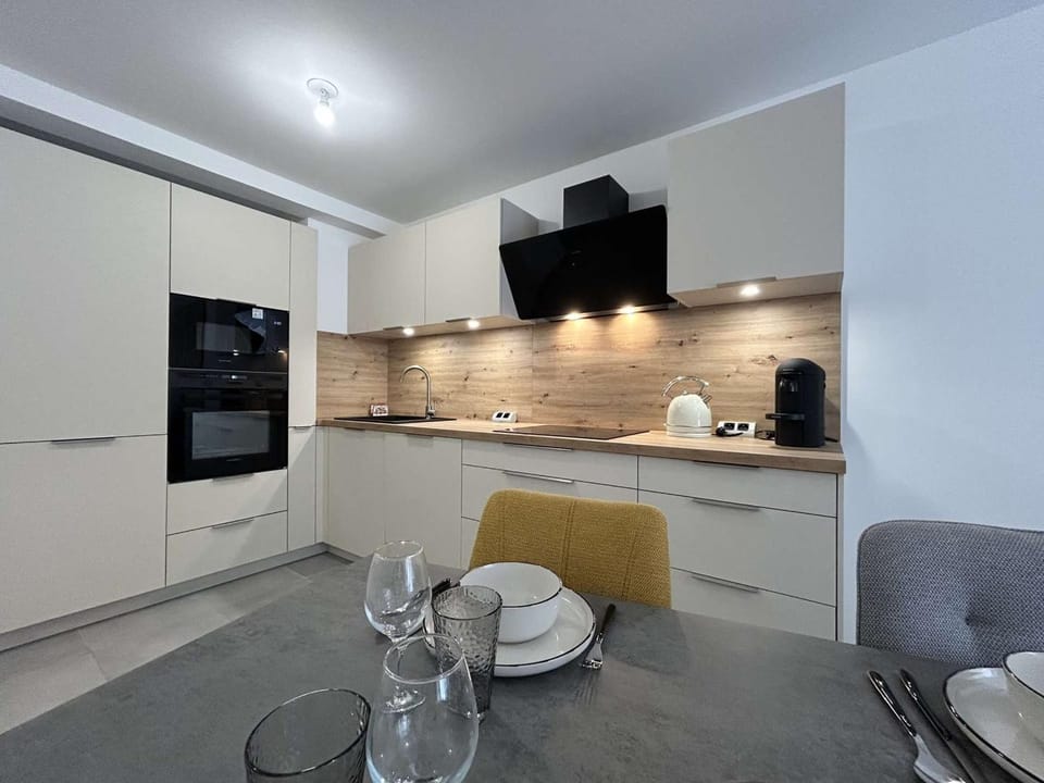 Appartement neuf et spacieux - 4 pers. Apartment in Briançon